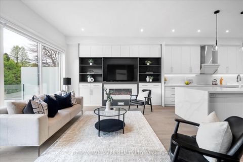 Photo 13 at 40 Manderley Drive, Cliffside, Toronto