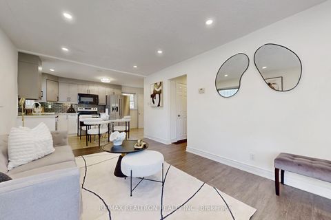Photo 8 at 59 Machell Avenue, Aurora Village, Aurora