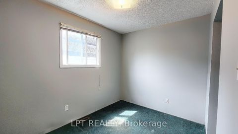 Photo 18 at 30 Mcconkey Place, Allandale Heights, Barrie Photo 18 at 30 Mcconkey Place, Allandale Heights, Barrie