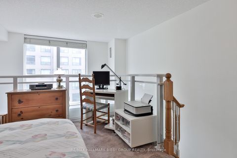 Photo 14 at 528 - 109 Front Street E, Waterfront Communities C8, Toronto