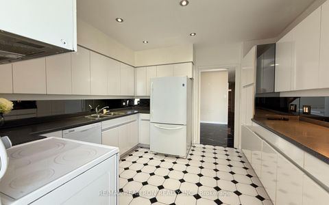 Photo 5 at PH104 - 1131 Steeles Avenue W, Branson, Toronto