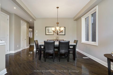 Photo 5 at 317 Great Lakes Boulevard, BR Bronte, Oakville