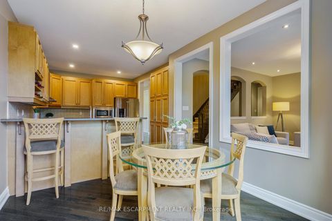 Photo 10 at 317 Great Lakes Boulevard, BR Bronte, Oakville