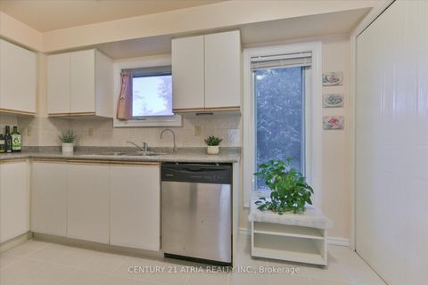 Photo 12 at 2 - 3500 Brimely Road, Milliken, Toronto