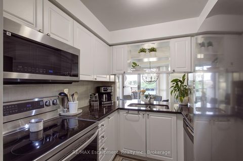 Photo 6 at 311 - 2325 Central Park Drive, RO River Oaks, Oakville