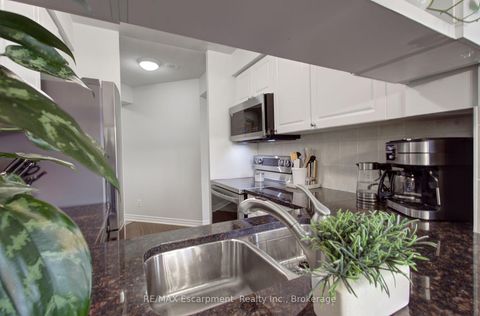 Photo 13 at 311 - 2325 Central Park Drive, RO River Oaks, Oakville