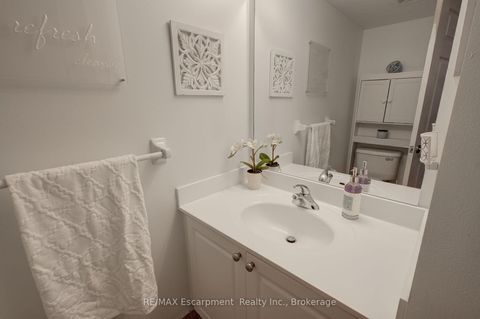 Photo 32 at 311 - 2325 Central Park Drive, RO River Oaks, Oakville