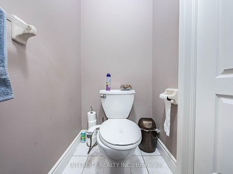 Photo 45 at 8 Wedgewood Place, Concord, Vaughan Photo 45 at 8 Wedgewood Place, Concord, Vaughan