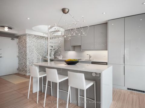 Photo 10 at Ph03 - 77 Lombard Street, Yonge Corridor, Toronto Photo 10 at Ph03 - 77 Lombard Street, Yonge Corridor, Toronto