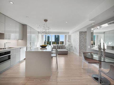Photo 11 at Ph03 - 77 Lombard Street, Yonge Corridor, Toronto