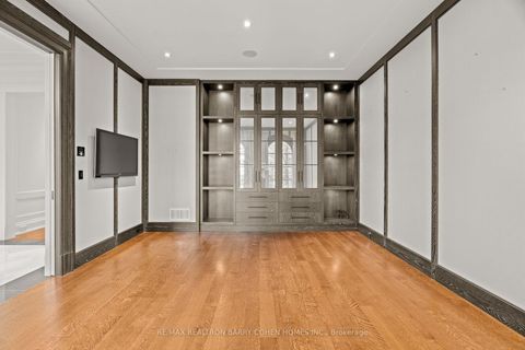 Photo 4 at 33 Blyth Hill Road, York Mills, Toronto