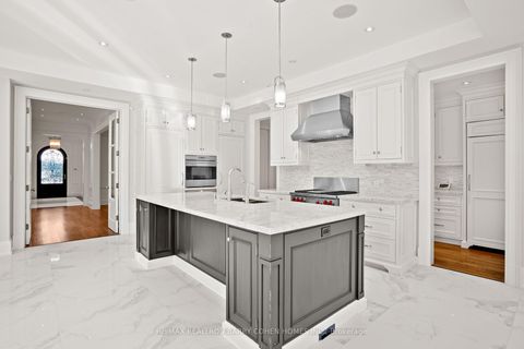 Photo 10 at 33 Blyth Hill Road, York Mills, Toronto