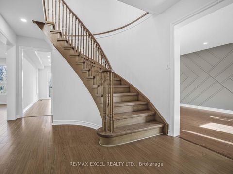 Photo 4 at 25 Golden Meadow Road, Bayshore, Barrie