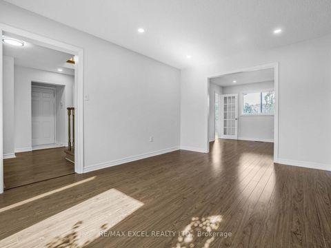 Photo 6 at 25 Golden Meadow Road, Bayshore, Barrie