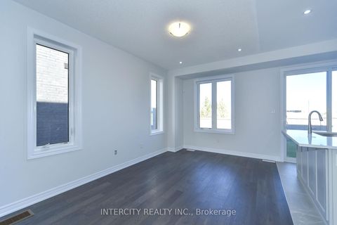Photo 9 at 158 Mumbai Drive, Middlefield, Markham