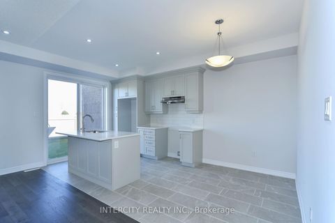 Photo 13 at 158 Mumbai Drive, Middlefield, Markham