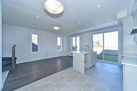 Photo 15 at 158 Mumbai Drive, Middlefield, Markham