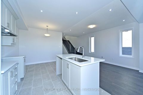 Photo 16 at 158 Mumbai Drive, Middlefield, Markham