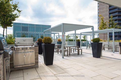 Photo 21 at 905 - 501 St Clair Avenue W, Casa Loma, Toronto Photo 21 at 905 - 501 St Clair Avenue W, Casa Loma, Toronto