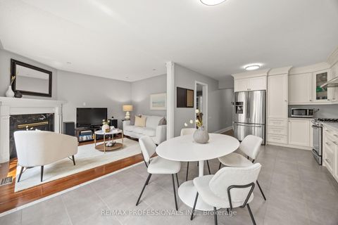 Photo 15 at 152 Ashton Drive, Maple, Vaughan