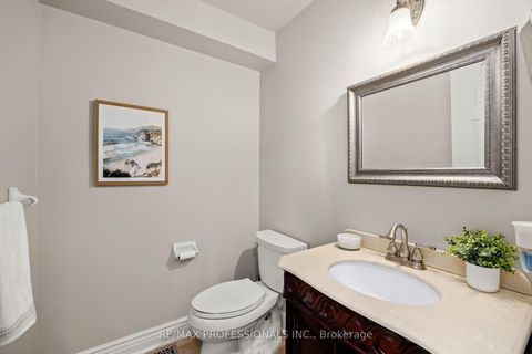 Photo 21 at 152 Ashton Drive, Maple, Vaughan