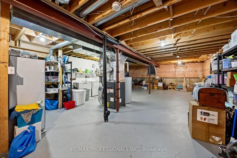 Photo 32 at 152 Ashton Drive, Maple, Vaughan