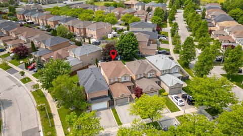 Photo 44 at 152 Ashton Drive, Maple, Vaughan