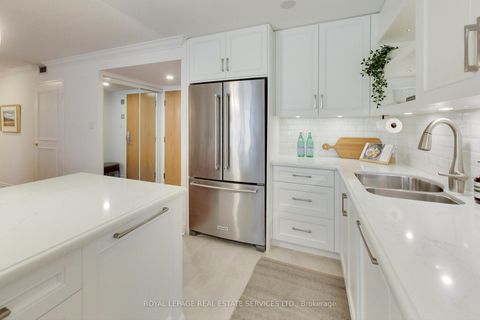 Photo 3 at 415 - 35 Church Street, Yonge Corridor, Toronto Photo 3 at 415 - 35 Church Street, Yonge Corridor, Toronto