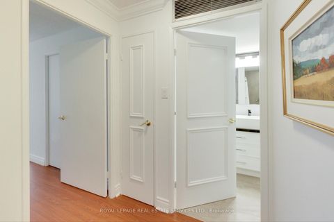 Photo 16 at 415 - 35 Church Street, Yonge Corridor, Toronto Photo 16 at 415 - 35 Church Street, Yonge Corridor, Toronto