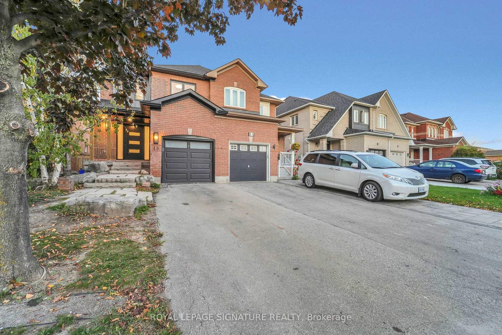 15 National Pine Drive, Vellore Village, Vaughan 