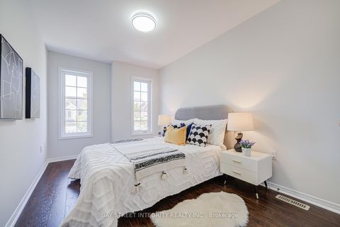 Photo 21 at 108 Catalpa Crescent, Patterson, Vaughan