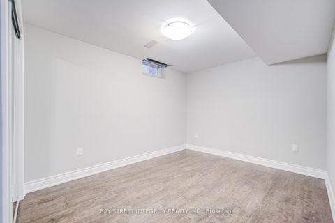 Photo 43 at 108 Catalpa Crescent, Patterson, Vaughan