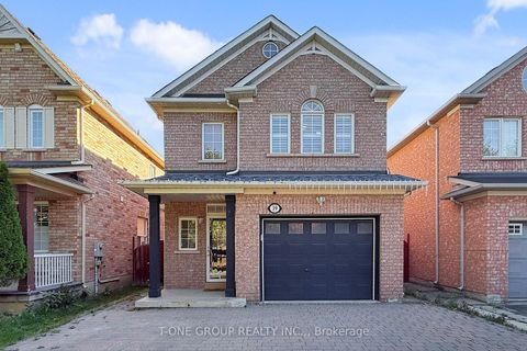 Photo 3 at 39 Vania Drive, Vellore Village, Vaughan Photo 3 at 39 Vania Drive, Vellore Village, Vaughan