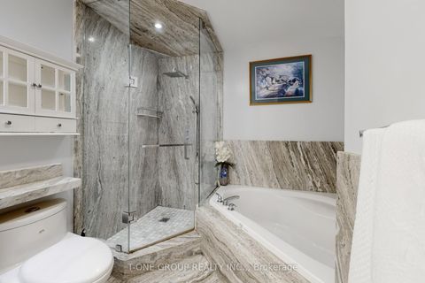 Photo 23 at 39 Vania Drive, Vellore Village, Vaughan