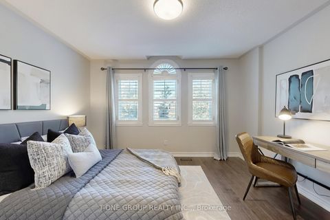 Photo 28 at 39 Vania Drive, Vellore Village, Vaughan