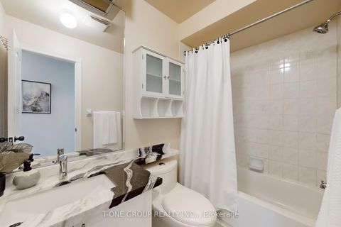 Photo 29 at 39 Vania Drive, Vellore Village, Vaughan Photo 29 at 39 Vania Drive, Vellore Village, Vaughan