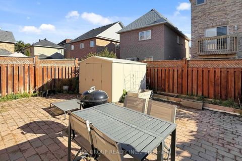 Photo 38 at 39 Vania Drive, Vellore Village, Vaughan Photo 38 at 39 Vania Drive, Vellore Village, Vaughan
