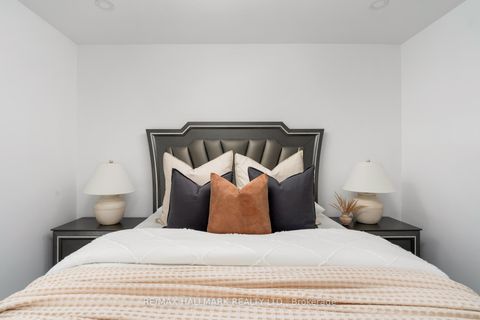 Photo 15 at 1 Arnham Road, Maryvale, Toronto