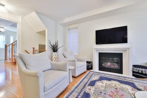 Photo 8 at 3294 Robert Brown Boulevard, GO Glenorchy, Oakville