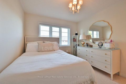 Photo 24 at 3294 Robert Brown Boulevard, GO Glenorchy, Oakville