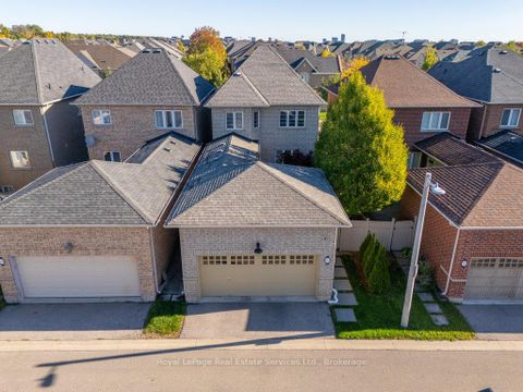 Photo 44 at 3294 Robert Brown Boulevard, GO Glenorchy, Oakville