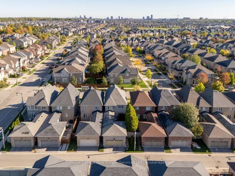 Photo 46 at 3294 Robert Brown Boulevard, GO Glenorchy, Oakville