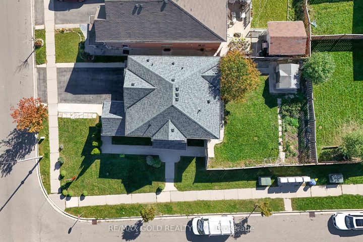 Photo 7 at 23 Lyric Road, Gore Industrial North, Brampton