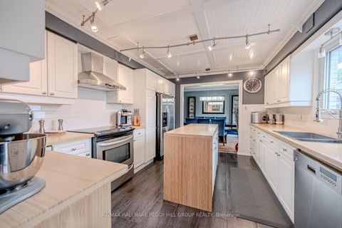 Photo 6 at 1923 10th Line, Stroud, Innisfil