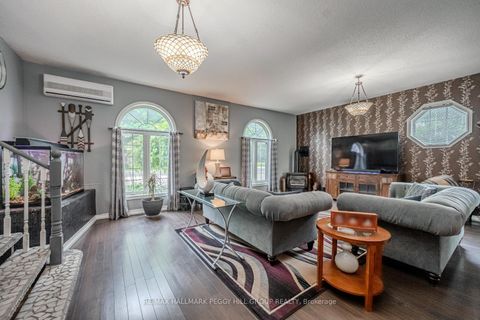 Photo 8 at 1923 10th Line, Stroud, Innisfil