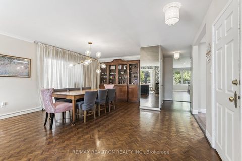 Photo 2 at 22 Midvale Road, Clanton Park, Toronto