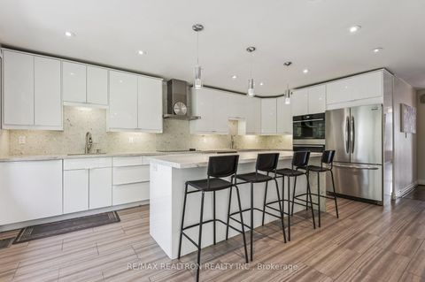Photo 22 at 22 Midvale Road, Clanton Park, Toronto