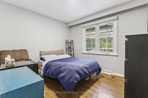 Photo 26 at 22 Midvale Road, Clanton Park, Toronto