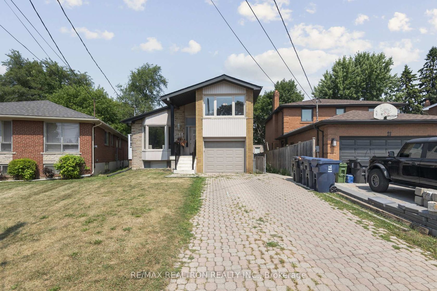 22 Midvale Road, Clanton Park, Toronto 