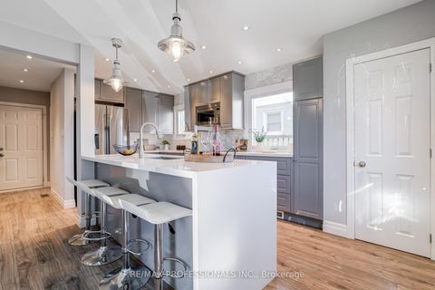 Photo 2 at 516 Browns Line, Alderwood, Toronto
